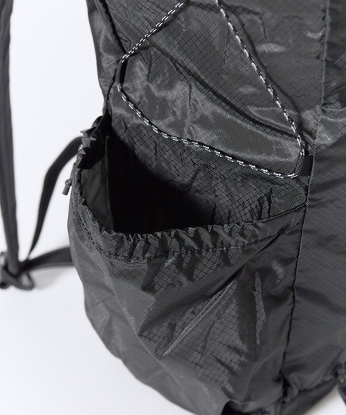 and wander（アンドワンダー） デイバック リュック sil daypack