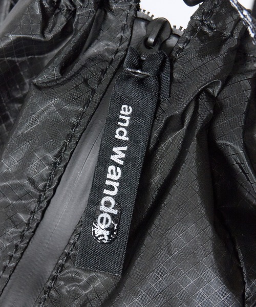 and wander（アンドワンダー） デイバック リュック sil daypack