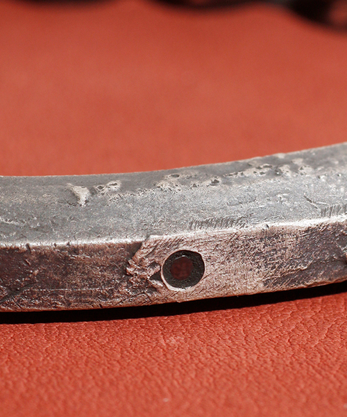 ブレスレット GILD / ギルド / Roughness texture half bangle bracelet ラフネス テクスチャー ハーフ ブレスレット GILD ギルド Roughness texture half bangle bracelet ラフネス テクスチャー ハーフ G171