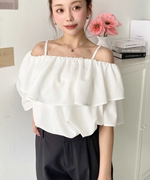 moment+ ブラウス シャツ 2WAYオフショル半袖フリルブラウス