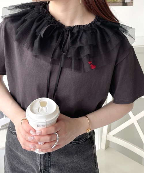 リブ編み半袖Tシャツ ハート刺繍付き　新品 moment+ tシャツ ワンポイントハート刺繍チュールマルチフリル