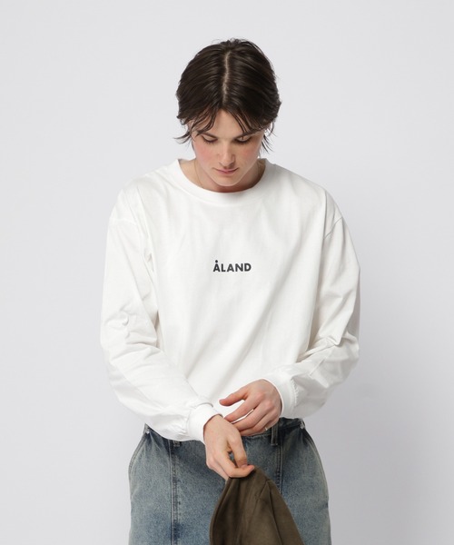 ルミネ限定　sly× Rest&Recreation Tシャツ　長袖　ホワイト ALAND tシャツ 「UNISEX」ALAND／ロゴプリントT／長袖T／2993978