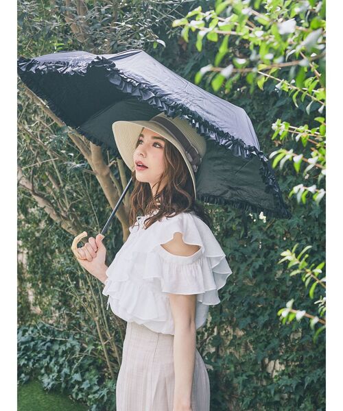 Maison de FLEUR ネイビー フリル付き折りたたみ傘 メゾン ド フルール Maison de FLEUR ヒートカットフリル