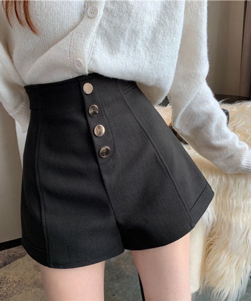 パンツ Nia(ニア)/フロントボタン ハイウエストショートパンツ