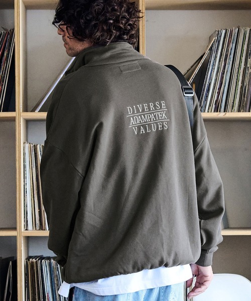トレーナー スウェット ADMPATEK/logo half zip stand pullover/刺繍ロゴハーフジッププルオーバースタンドスウェット