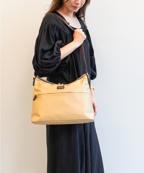 【お値下げ】Mackintosh Philosophy ショルダーバッグ MACKINTOSH PHILOSOPHY ブラックショルダーバッグ