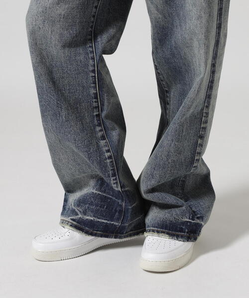 【新品未使用】バラバサス ホワイトスターフレアデニム 29 VALABASAS 新品未使用】バラバサス ホワイトスターフレアデニム 29 VALABASAS