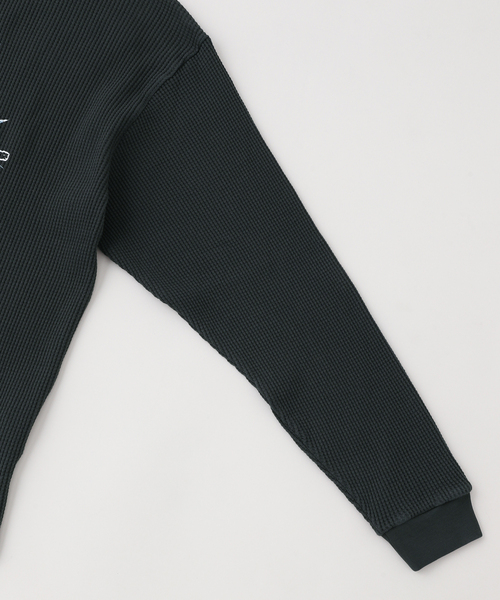 WISM（ウィズム） tシャツ PLEASURES × SlipKnot SPIT THERMAL L/S Tee 