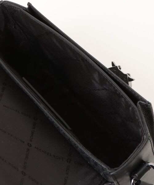 MICHAEL KORS（マイケルコース） ショルダーバッグ HUDSON クロス
