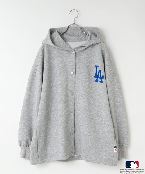 LOWRYS FARM（ローリーズファーム） パーカー MLBダンボール