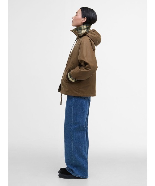 「Barbour」 ブルゾン 8 ベージュ レディースの画像