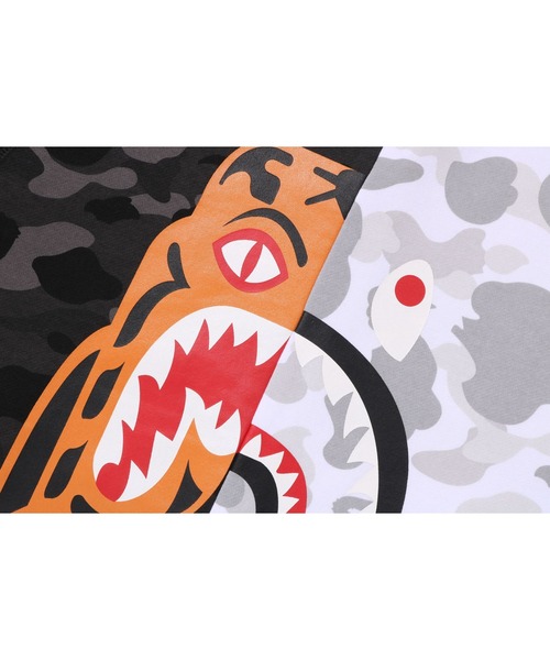 「A BATHING APE」 長袖Tシャツ MEDIUM ブラック メンズの画像