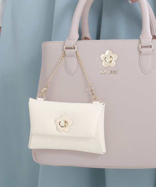MARY QUANT（マリークヮント） ポーチ マリークワント ターンロック