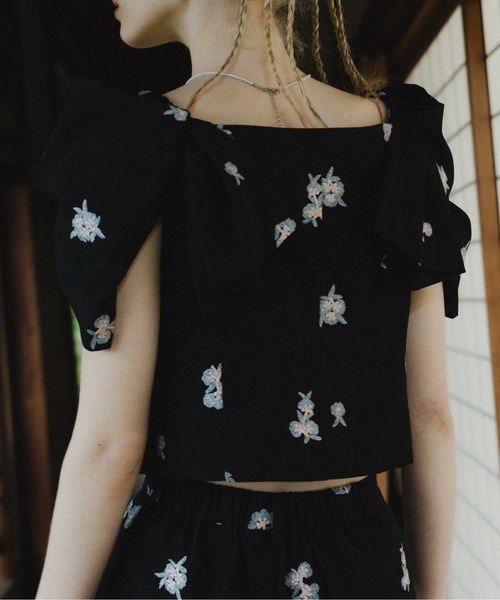 et.UNiVER パンツセットアップ ドレス et.UNiVER パンツドレス Petal Embroidery Setup Pants Dress
