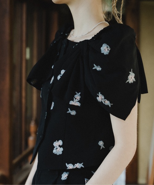 パンツドレス Petal Embroidery Setup Pants Dress