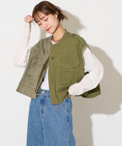etsinta エシンタ　リメイクミリタリーベスト　タグ付き　未使用 etsinta（エシンタ） ベスト ジレ 「etsinta」ミリタリークロップド