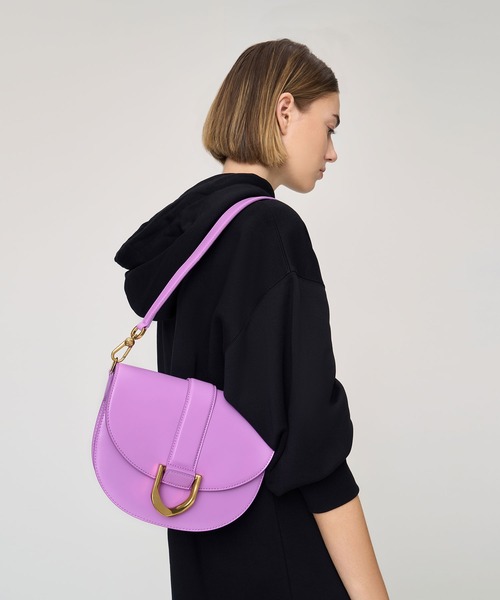 CHARLES ＆ KEITH ショルダーバッグ バッグ Gabine ガビーヌ