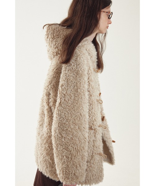CHANEL♥大人のダッフル　コート・ジャケット♥ロゴトグルボタン♥新品同様品 ステンカラー トグルボタン ダッフルコート（ダッフルコート