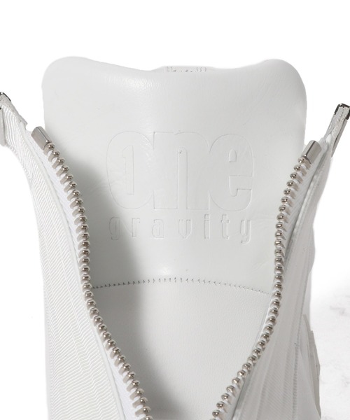 onegravity / TATSUYAOCONOGI スニーカー　ホワイト onegravity / TATSUYAOCONOGI® チャンキーミッドカット