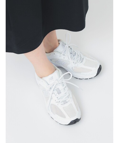 New Balance 女性用スニーカー ホワイト New Balance NEW BALANCE
