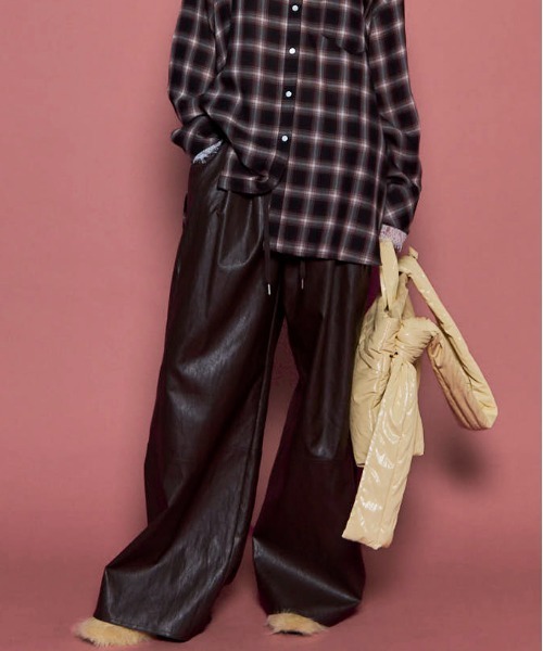 MAISON SPECIAL パンツ Volume Wide Vegan Leather Pants