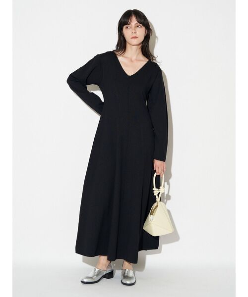 ELENDEEK フィット＆フレアシルエットニットワンピース ロング ブラック ELENDEEK（エレンディーク） ワンピース フィット＆フレアニット