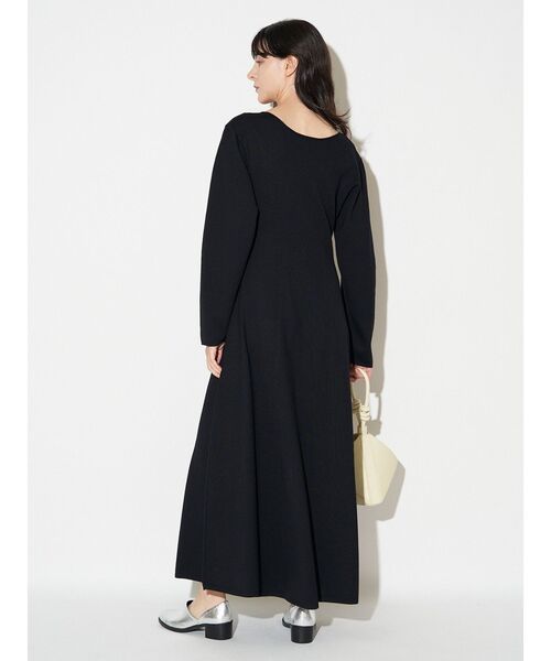 ELENDEEK フィット＆フレアシルエットニットワンピース ロング ブラック ELENDEEK（エレンディーク） ワンピース フィット＆フレアニット