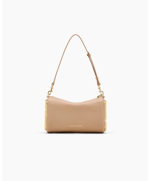 ⭐︎MARC JACOBS⭐︎ショルダーバッグ MARC JACOBS 2024年プレフォールより「THE CLOVER SHOULDER BAG」が
