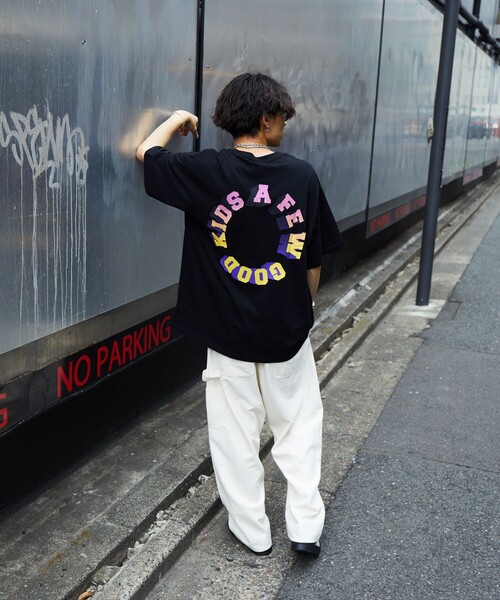 「A FEW GOOD KIDS」 半袖Tシャツ LARGE ライトグレー メンズ_画像2