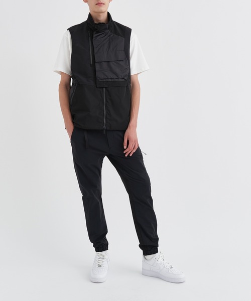 WHITE MOUNTAINEERING（ホワイトマウンテニアリング） ベスト 【White