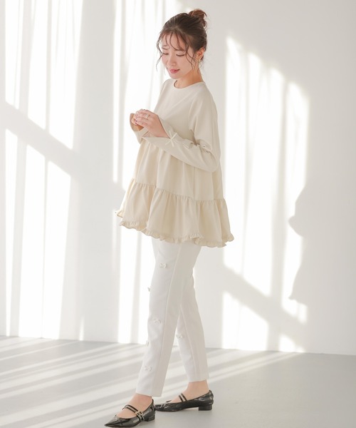 未使用　Fit more　zozo限定　ティアードトップス　スリットスリーブ　F セール】【ZOZO限定アイテム】スリットスリーブ裾フリル