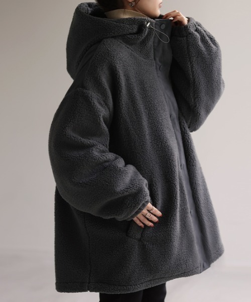 ゆーさま専用　ブラック アウター UNIVERSAL PRODUCTS.(ユニバーサルプロダクツ) TRAINING JACKET