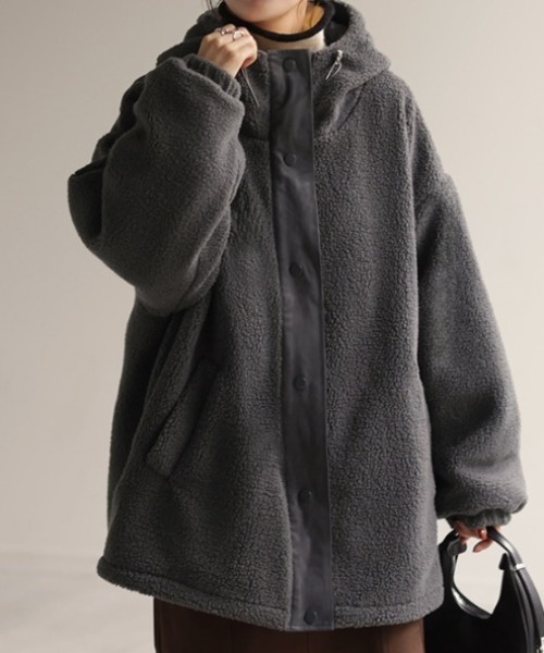 HUG.U（ハグユー） ブルゾン アウター ビッグボアアウター レディース