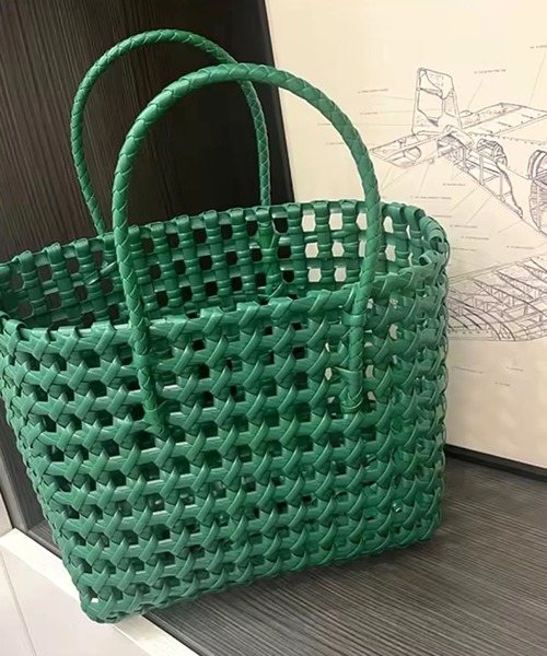 緑色のプラスチック製かごバッグ　メルカドバッグ かごバッグ カゴバッグ 「 ammy. / エイミードット 」 カラー