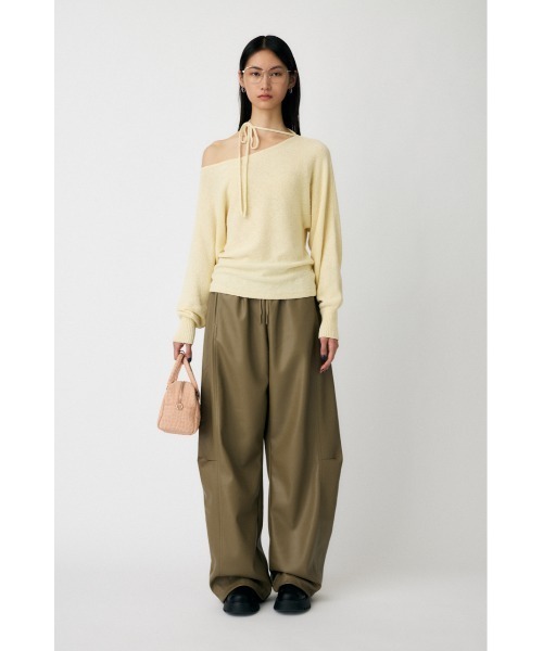 大人気完売！マウジー　RUFFLE SHOULDER ニットトップス MOUSSY（マウジー） ニット セーター ONE SHOULDER ニットトップス 冬