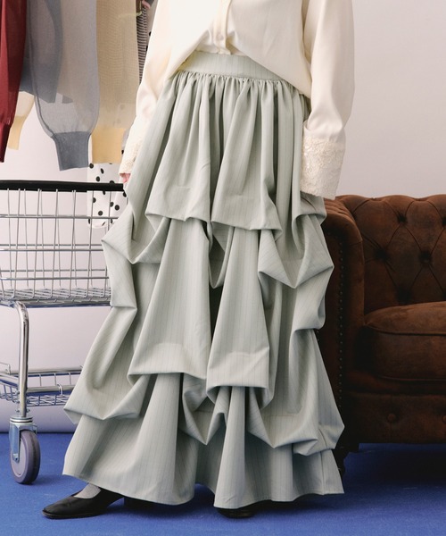 スカート tuck design volume skirt / タックデザインボリュームスカートの画像