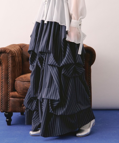 スカート tuck design volume skirt / タックデザインボリュームスカートの画像