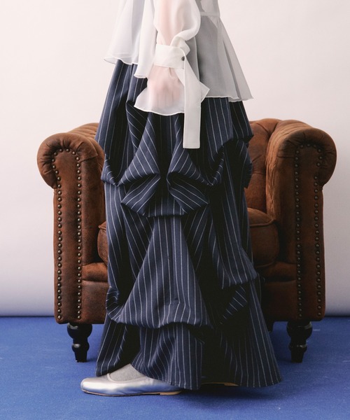 スカート tuck design volume skirt / タックデザインボリュームスカートの画像