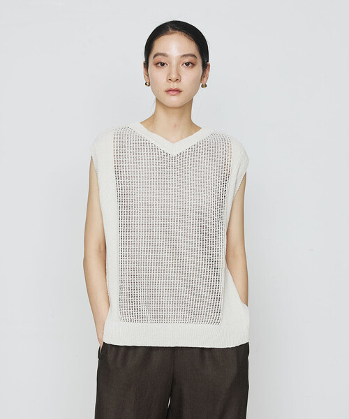 adadat メッシュノースリーブベスト ホワイト Gabardine K.T（ギャバジンK.T） ベスト ジレ 「2WAY」和紙×peフリーゼ