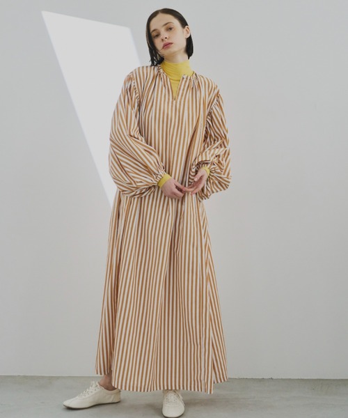 【完売品】perna ペルナ　総柄ロングワンピース　イエロー　マスタード 総柄ロングワンピース（ワンピース）｜PERNA（ペルナ）のファッション
