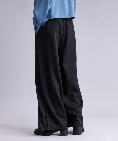 Ellno Loset（エルノロゼット） スラックス フロントジップタック