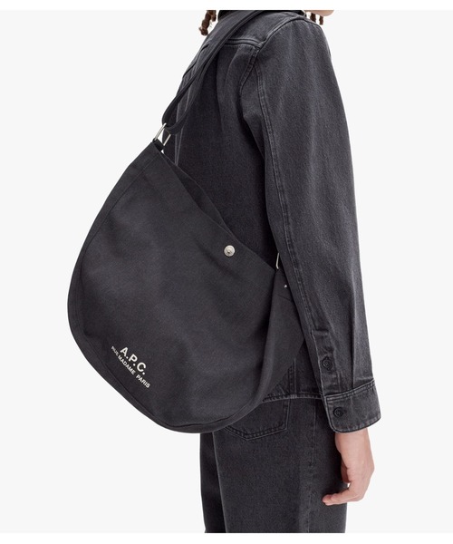 A.P.C.（アーペーセー） ショルダーストラップ ショルダーバッグ