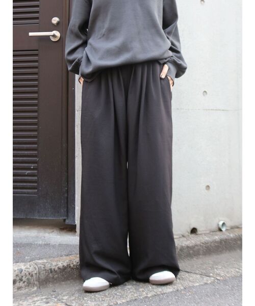 ワイドパンツ パンツ 「WEB限定」ウエストギャザーデザインラフパンツ レディースの画像