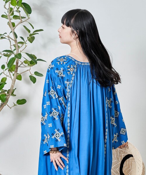 「Freada」 長袖ワンピース ONE SIZE ホワイト レディース_画像4