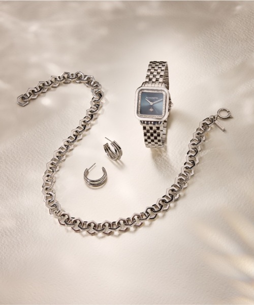 ピアス 「OLIVIA BURTON/オリビアバートン」トレンド - エバー スタックト クロー シルバー フープ ピアス レディースの画像
