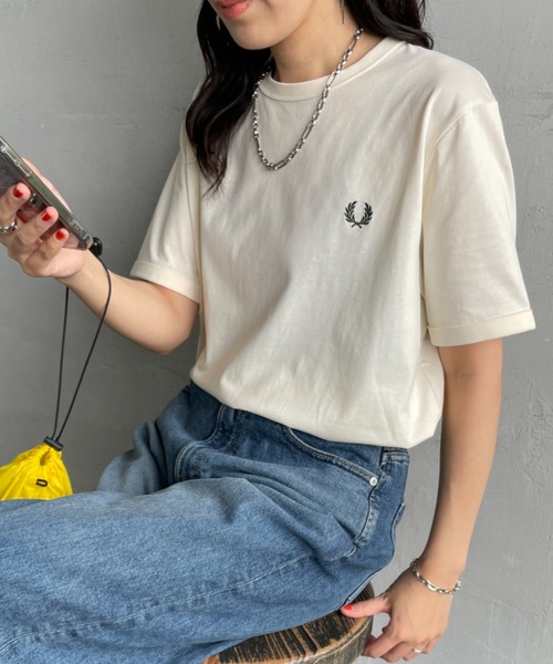 FRED PERRY（フレッドペリー） tシャツ 半袖 ワンポイントロゴ刺繍