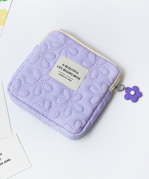 DAY CLOSET ポーチ 韓国っぽフラワーステッチ淡色キルティングポーチ
