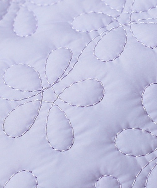 DAY CLOSET ポーチ 韓国っぽフラワーステッチ淡色キルティングポーチ