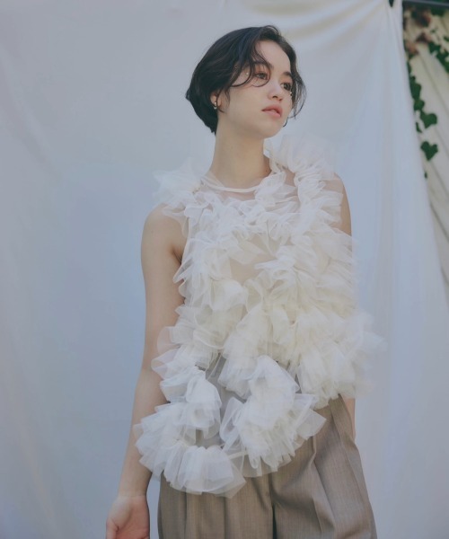 NOTREemor asymmetry tulle tops