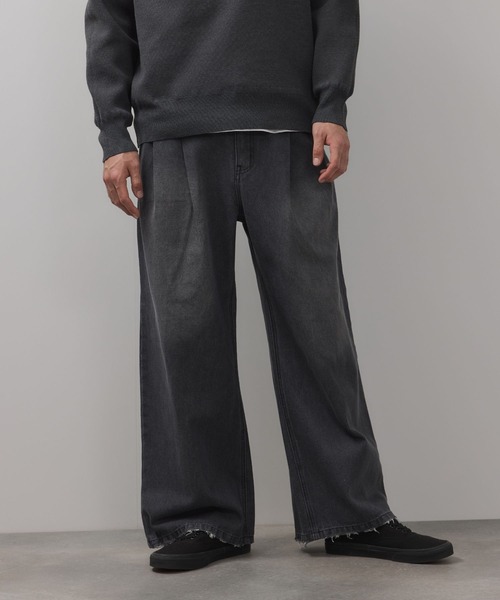 ジーンズ Two-Tuck Wide-Leg Denim Pants デニムツータックワイド